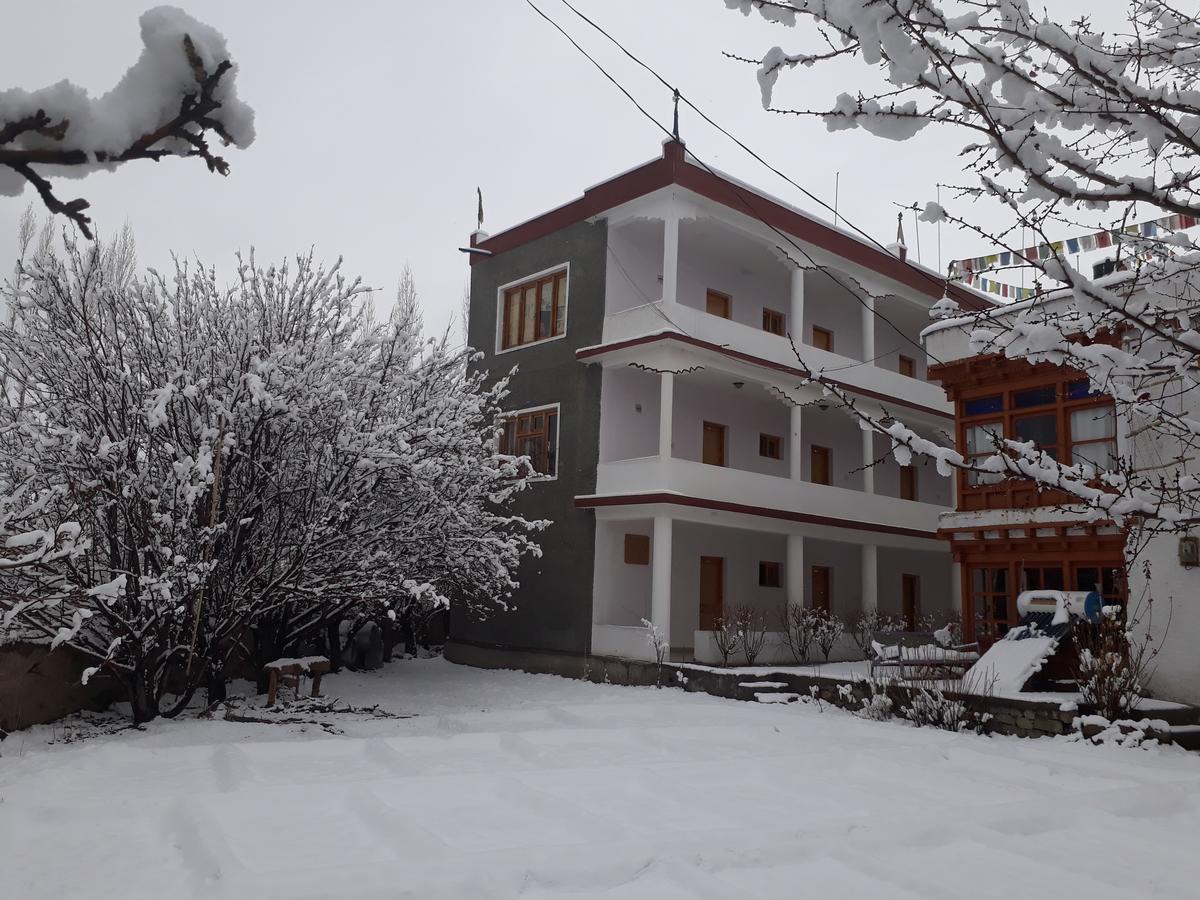 ليه Hotel Jorchung المظهر الخارجي الصورة